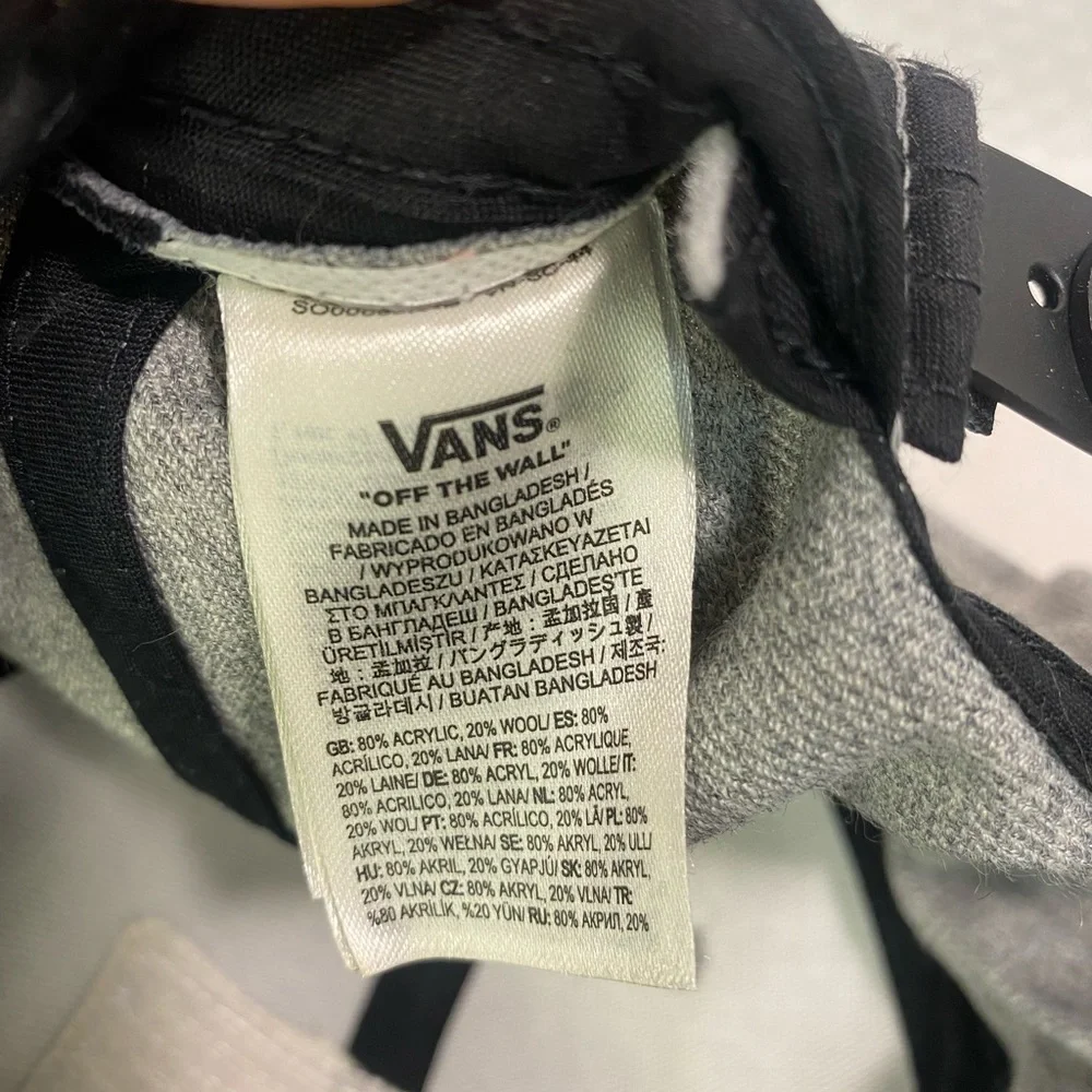 VANS “OFF THE WALL” HAT - Picture 3 of 7